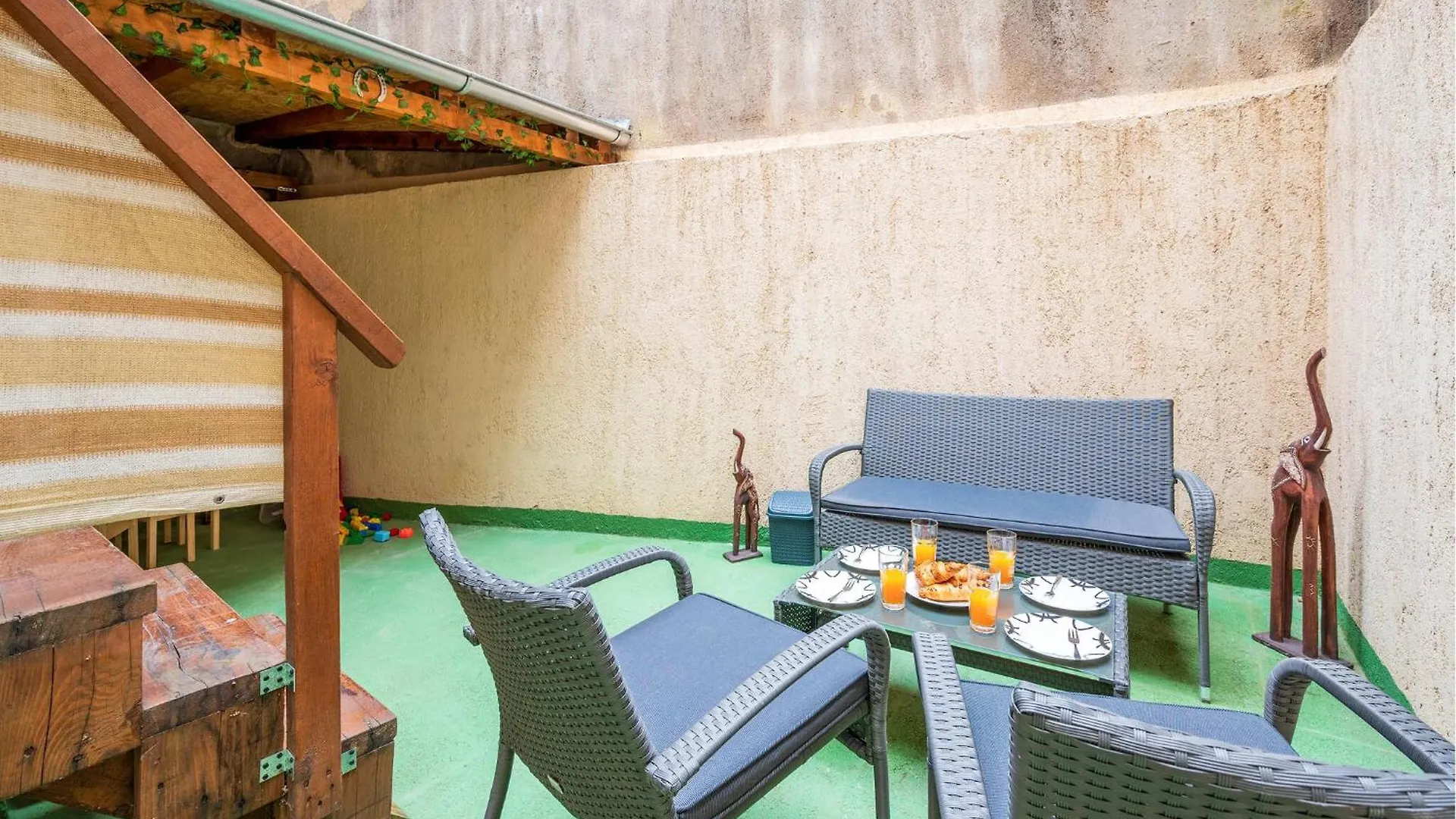 2 Bedroom Gorgeous Apartment In Pula